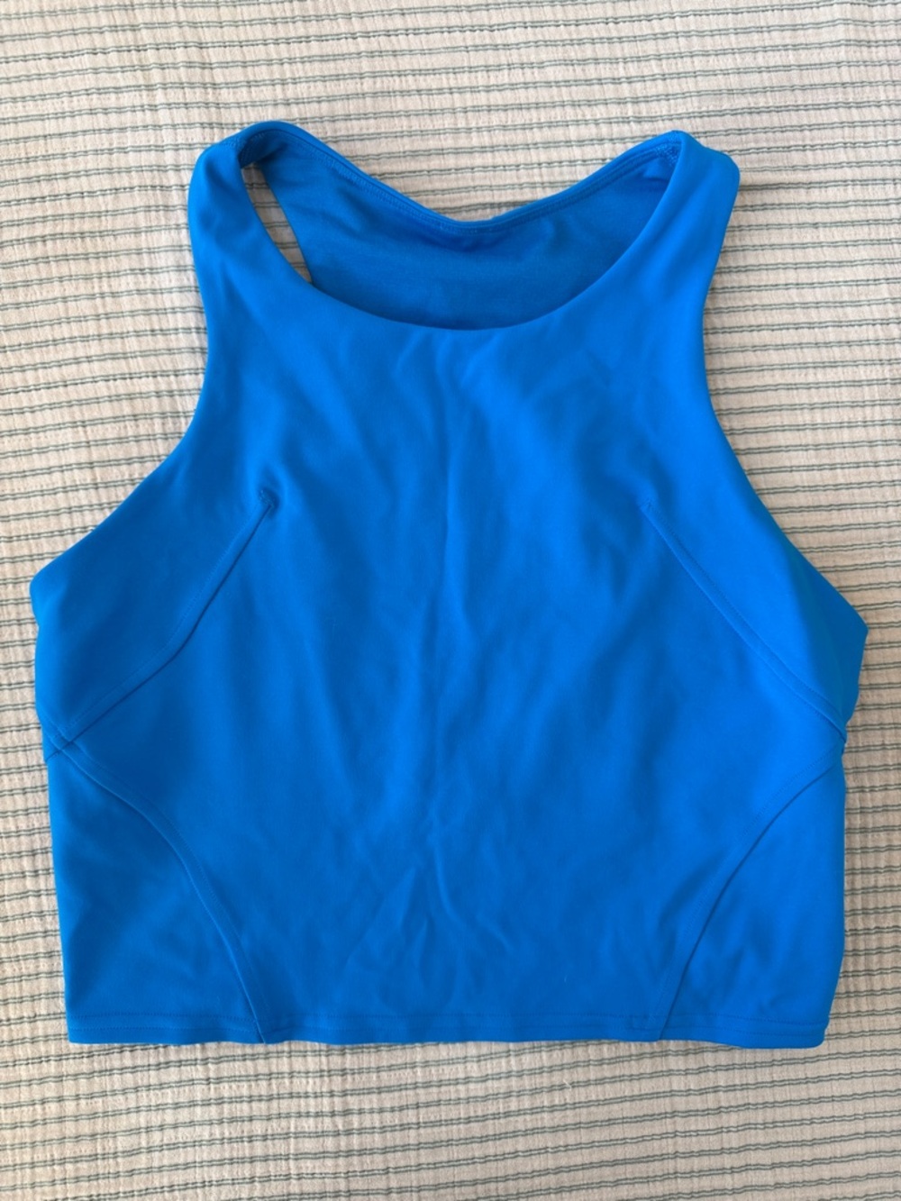 Lululemon invigorate High Neck Crop Tank — Poolside